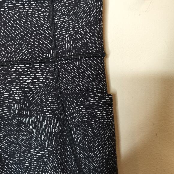 Athleta Salutation Stash Pocket Tight Black White Flecked - Picture 5 of 9